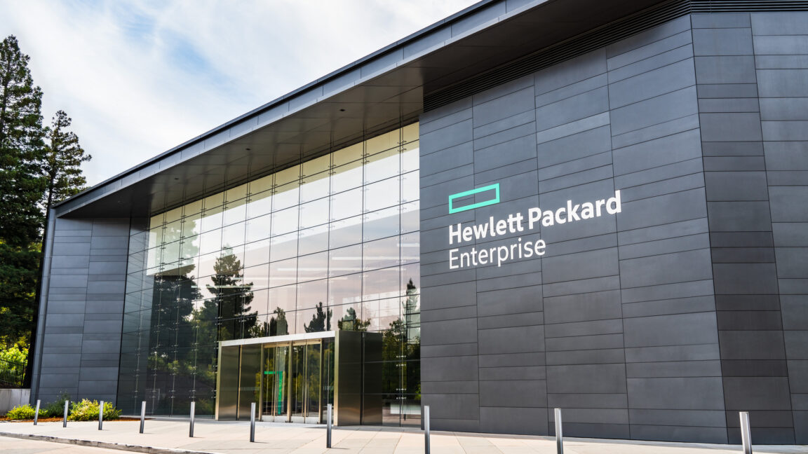 HPE khuyến mãi phần mềm ảo hóa Morpheus VM Essentials để hỗ trợ chuyển đổi khỏi VMware